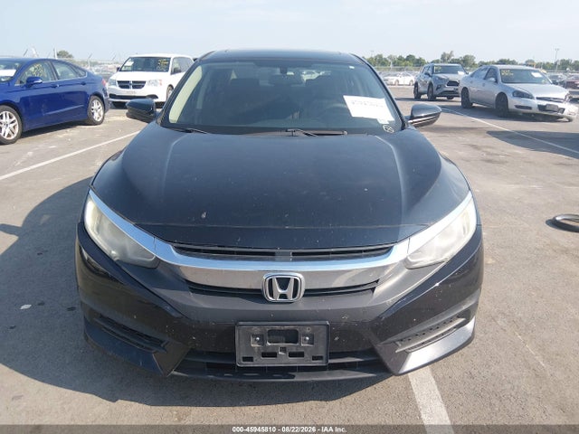 45945810 :رقم المزاد ، 19XFC2F79HE220712 vin ، 2017 Honda Civic Ex مزاد بيع