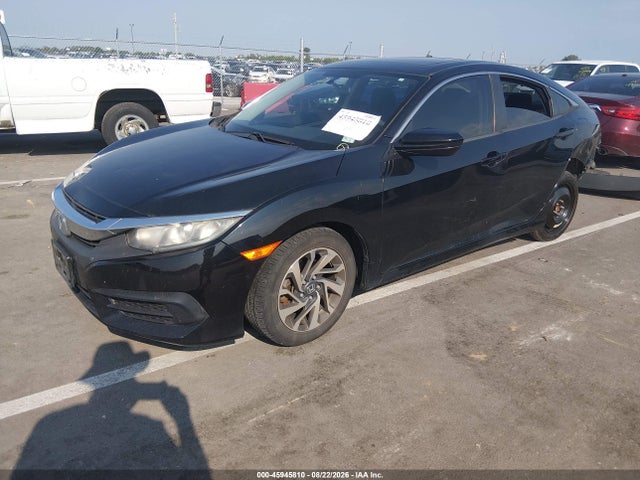 45945810 :رقم المزاد ، 19XFC2F79HE220712 vin ، 2017 Honda Civic Ex مزاد بيع