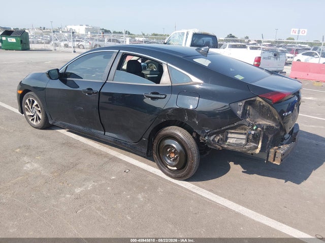 45945810 :رقم المزاد ، 19XFC2F79HE220712 vin ، 2017 Honda Civic Ex مزاد بيع