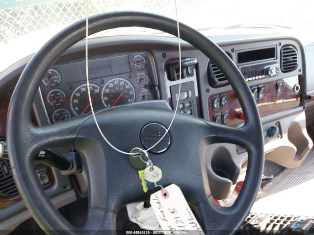 2019 Freightliner M2 106 მანქანა იყიდება აუქციონზე, vin: 1FUBCYD25KHLL0157, აუქციონის ნომერი: 45945826