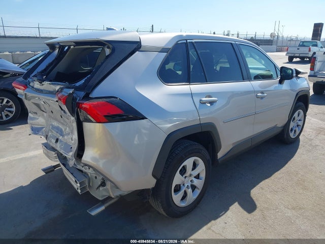 2T3K1RFV2RC293567 Toyota RAV4 LE