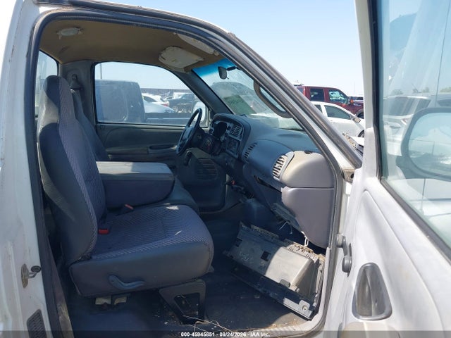 45945851 :رقم المزاد ، 3B6KC26Z11M550277 vin ، 2001 Dodge Ram 2500 St مزاد بيع