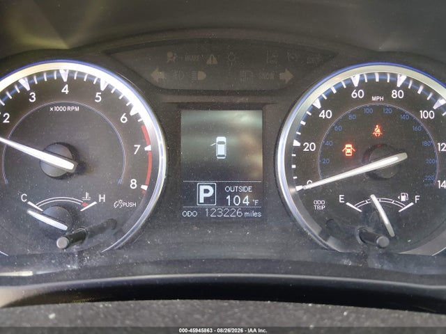 5TDBKRFH4GS255813 Toyota Highlander Le Plus V6