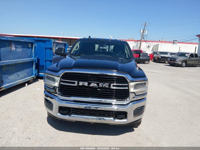 Auction sale of the 2019 Ram 3500 Tradesman, vin: 3C63RRGL3KG711480, lot number: 45945898