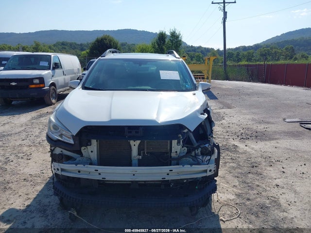 Auction sale of the 2019 Subaru Ascent Limited, vin: 4S4WMAPD0K3458633, lot number: 45945927