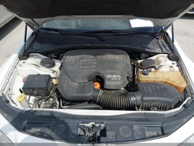 2012 Chrysler 300 Limited მანქანა იყიდება აუქციონზე, vin: 2C3CCAHG9CH184189, აუქციონის ნომერი: 45945975