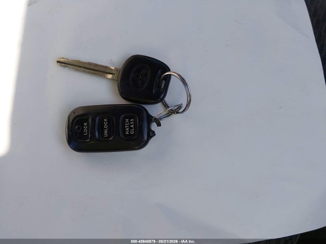 Продажа на аукционе авто 2005 Toyota Matrix Xr, vin: 2T1LR30E05C460286, номер лота: 45945979