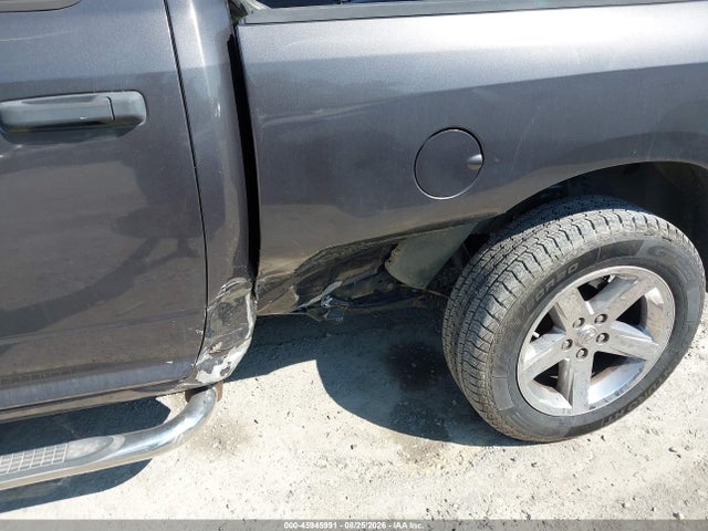 2014 Ram 1500 Express მანქანა იყიდება აუქციონზე, vin: 1C6RR7FT7ES282423, აუქციონის ნომერი: 45945991