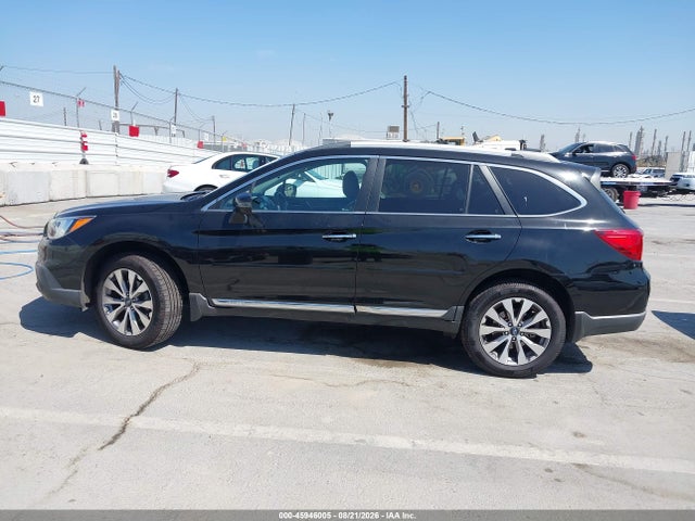 Продаж на аукціоні авто 2017 Subaru Outback 3.6r Touring, vin: 4S4BSETC7H3216861, номер лоту: 45946005