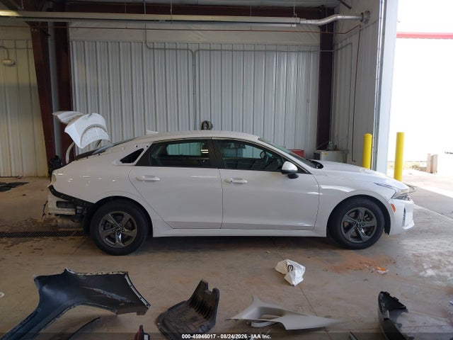 KIA K5 LXS 2021 5XXG14J28MG054699 Image 14