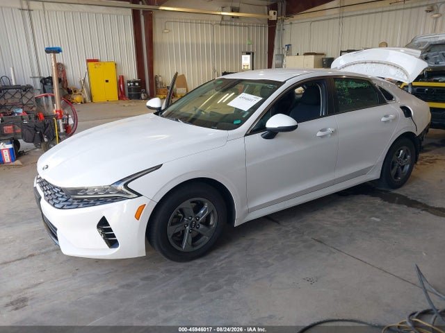 KIA K5 LXS 2021 5XXG14J28MG054699 Image 2