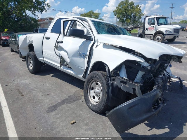 2018 1C6RR7KG2JS157557 main image