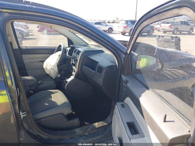 45946091 :رقم المزاد ، 1J8FF47W17D256766 vin ، 2007 Jeep Compass Sport مزاد بيع