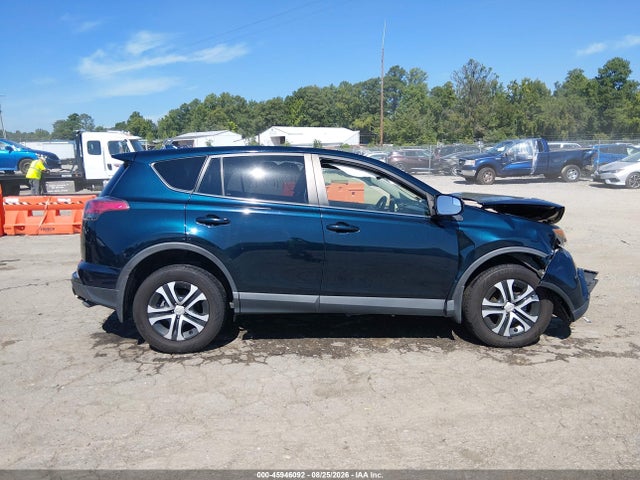 Toyota RAV4 LE 2018 JTMBFREV3JJ240753 Image 13