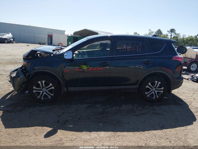 Toyota RAV4 LE 2018 JTMBFREV3JJ240753 Image 14