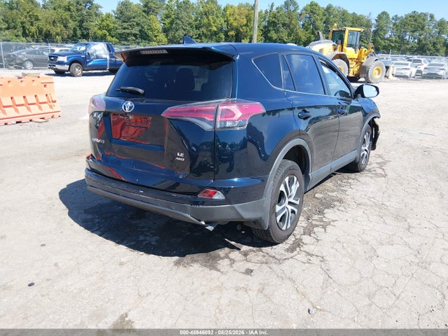 Toyota RAV4 LE 2018 JTMBFREV3JJ240753 Image 4