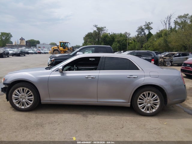 45946097 :رقم المزاد ، 2C3CCAKG4EH194351 vin ، 2014 Chrysler 300c Awd مزاد بيع