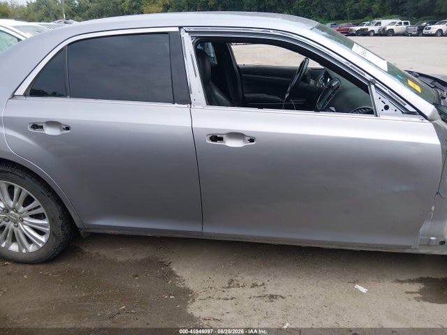 45946097 :رقم المزاد ، 2C3CCAKG4EH194351 vin ، 2014 Chrysler 300c Awd مزاد بيع