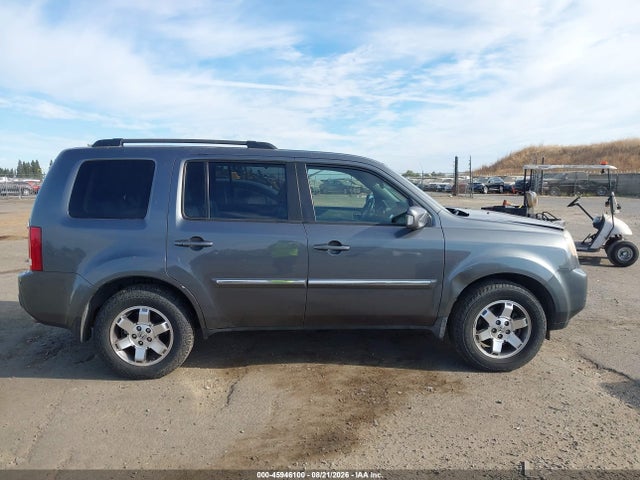 45946100 :رقم المزاد ، 5FNYF3H90BB027032 vin ، 2011 Honda Pilot Touring مزاد بيع