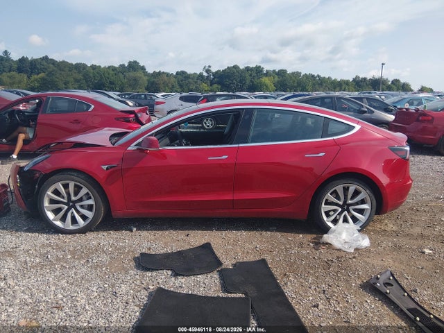 5YJ3E1EA2JF049077 Tesla Model 3 Long Range/mid Range