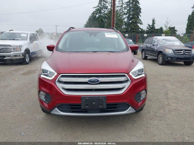 1FMCU9HD8JUD30889 Ford ESCAPE SEL