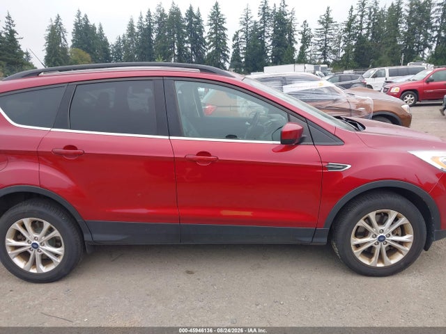 1FMCU9HD8JUD30889 Ford ESCAPE SEL