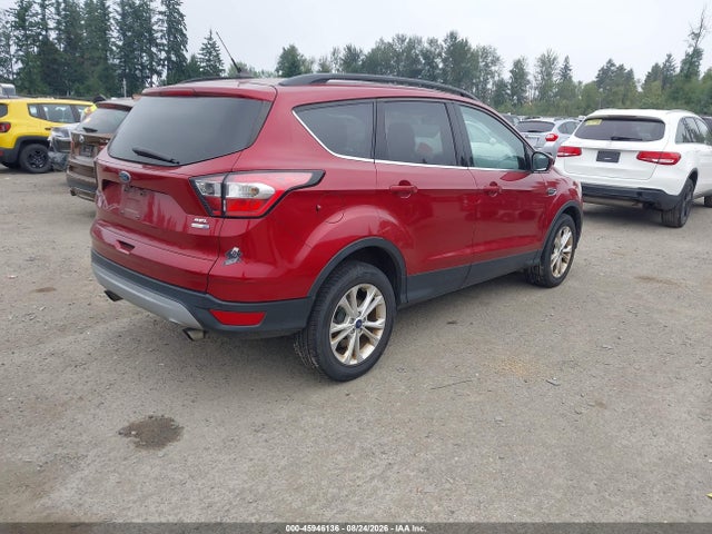 1FMCU9HD8JUD30889 Ford ESCAPE SEL
