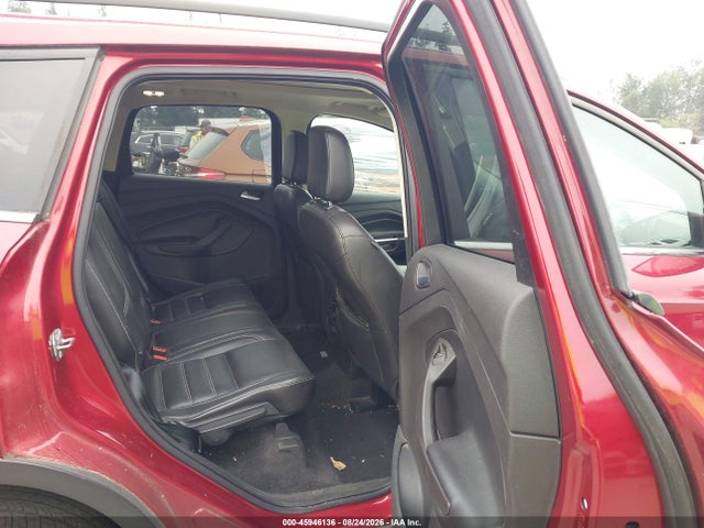 1FMCU9HD8JUD30889 Ford ESCAPE SEL
