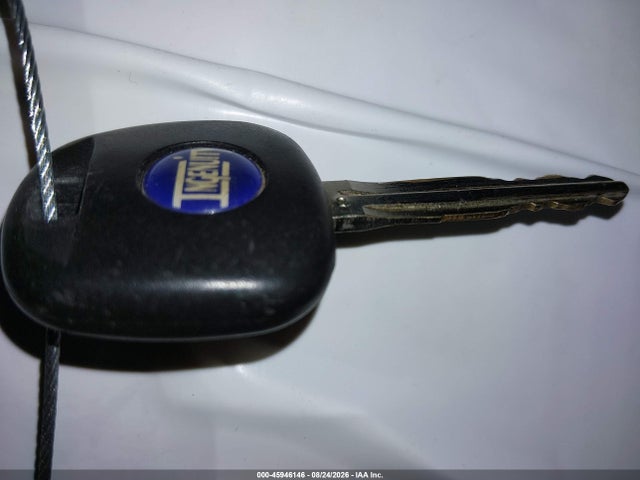 2005 Toyota Matrix მანქანა იყიდება აუქციონზე, vin: 2T1KR32E45C508462, აუქციონის ნომერი: 45946146