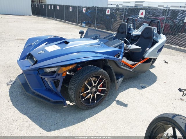 45946261 :رقم المزاد ، 57XAARHB6N8150447 vin ، 2022 Polaris Slingshot R مزاد بيع