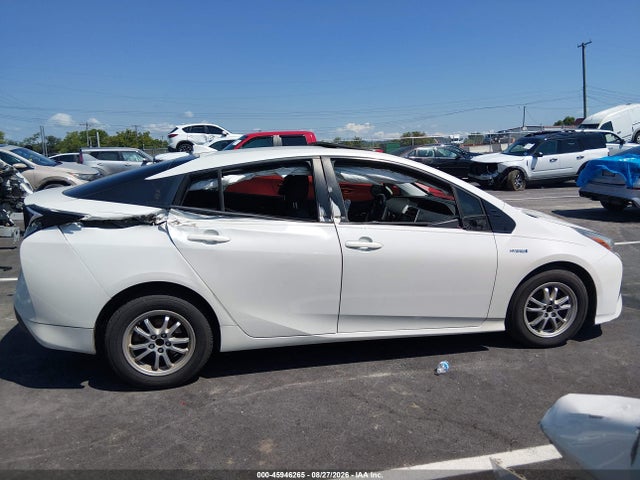 Toyota Prius Three 2016 JTDKARFU1G3017595 Image 13