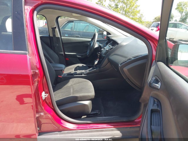 2017 Ford Focus Se მანქანა იყიდება აუქციონზე, vin: 1FADP3F27HL295749, აუქციონის ნომერი: 45946275