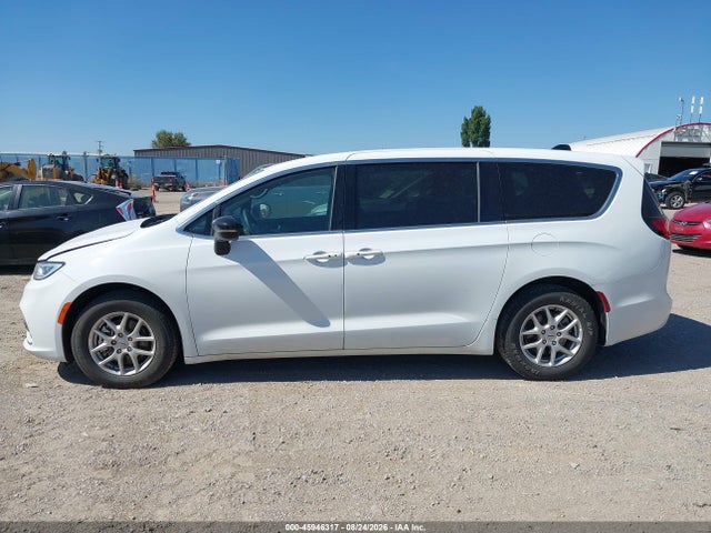 Продажа на аукционе авто 2025 Chrysler Pacifica Select, vin: 2C4RC1BG0SR530993, номер лота: 45946317