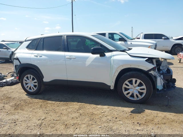 Продаж на аукціоні авто 2022 Toyota Corolla Cross L, vin: 7MUAAAAG4NV005280, номер лоту: 45946336