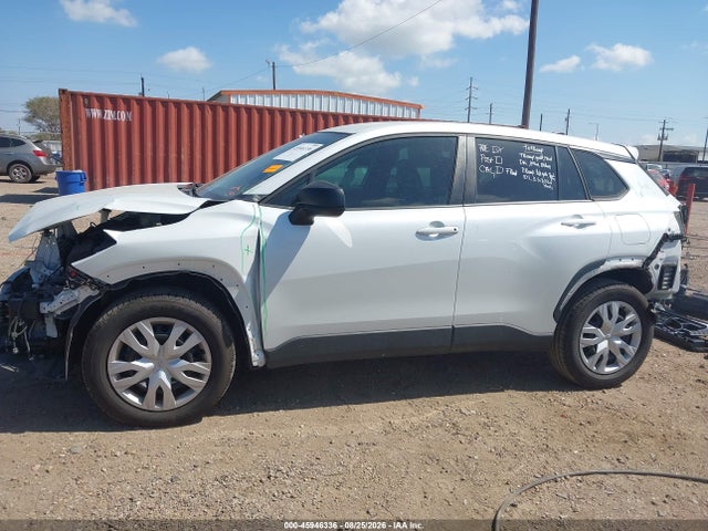 Продаж на аукціоні авто 2022 Toyota Corolla Cross L, vin: 7MUAAAAG4NV005280, номер лоту: 45946336