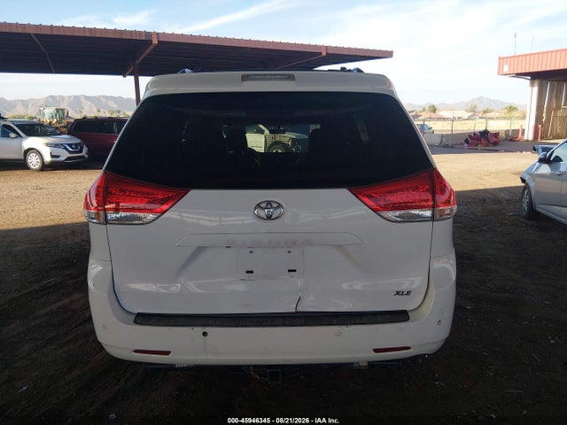 2012 Toyota Sienna Xle V6 8 Passenger მანქანა იყიდება აუქციონზე, vin: 5TDYK3DC4CS254993, აუქციონის ნომერი: 45946345