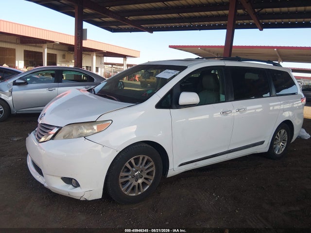 2012 Toyota Sienna Xle V6 8 Passenger მანქანა იყიდება აუქციონზე, vin: 5TDYK3DC4CS254993, აუქციონის ნომერი: 45946345