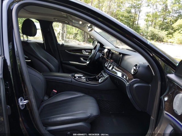 45946371 :رقم المزاد ، WDDZF4JB9JA480408 vin ، 2018 Mercedes-benz E 300 مزاد بيع