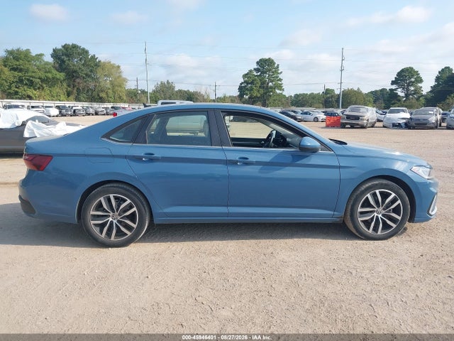 2025 Volkswagen Jetta 1.5t Se მანქანა იყიდება აუქციონზე, vin: 3VW7X7BU1SM039891, აუქციონის ნომერი: 45946401