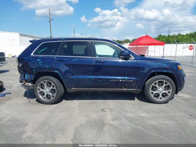 45946403 :رقم المزاد ، 1C4RJEBG8JC113688 vin ، 2018 Jeep Grand Cherokee Sterling Edition 4x2 مزاد بيع
