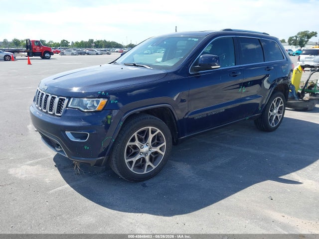45946403 :رقم المزاد ، 1C4RJEBG8JC113688 vin ، 2018 Jeep Grand Cherokee Sterling Edition 4x2 مزاد بيع