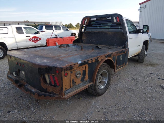 Продажа на аукционе авто 2015 Chevrolet Silverado 3500hd Chassis Lt, vin: 1GB3KZCG7FZ553015, номер лота: 45946490