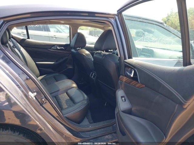 45946513 :رقم المزاد ، 1N4AA6AP3HC437622 vin ، 2017 Nissan Maxima 3.5 Platinum مزاد بيع