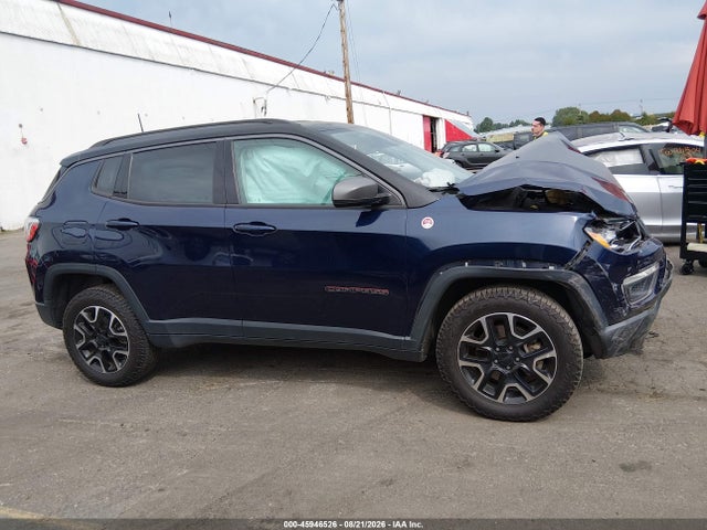 45946526 :رقم المزاد ، 3C4NJDDB6KT790450 vin ، 2019 Jeep Compass Trailhawk 4x4 مزاد بيع