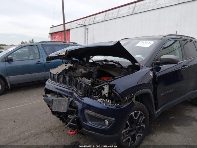 45946526 :رقم المزاد ، 3C4NJDDB6KT790450 vin ، 2019 Jeep Compass Trailhawk 4x4 مزاد بيع