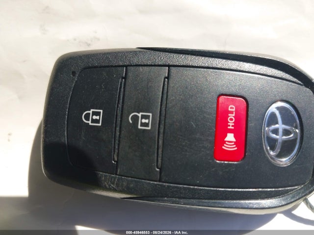 Toyota Prius Le 2024 JTDACAAU1R3033491 Image 11