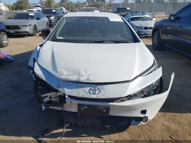 Toyota Prius Le 2024 JTDACAAU1R3033491 Image 13