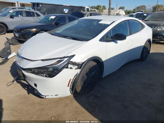 Toyota Prius Le 2024 JTDACAAU1R3033491 Image 2