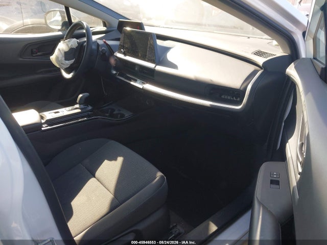 Toyota Prius Le 2024 JTDACAAU1R3033491 Image 5