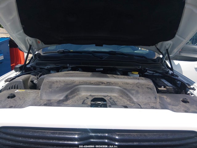 45946564 :رقم المزاد ، 3C6UR5NL6MG681894 vin ، 2021 Ram 2500 Laramie  4x4 6'4 Box مزاد بيع